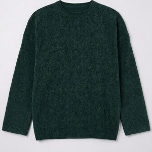 Women's Winter Plain Dark Green Velvet Pullover in Egypt 2 بلوفر قطيفة حريمى شتوى لون زيتى ساده فى مصر